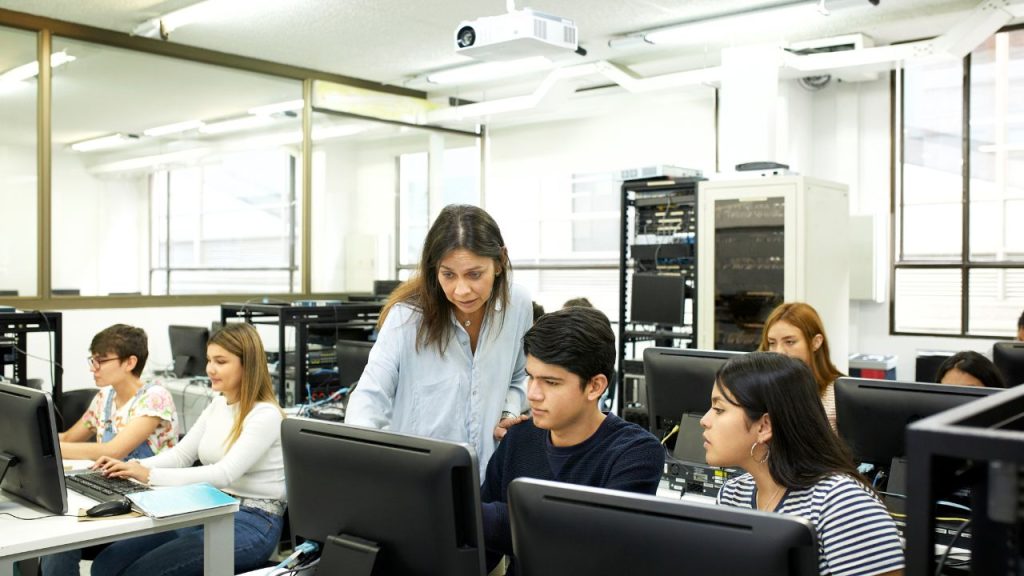La inclusión de la tecnología en el aprendizaje: una revolución en las aulas de clase 1 tecnología en el aprendizaje