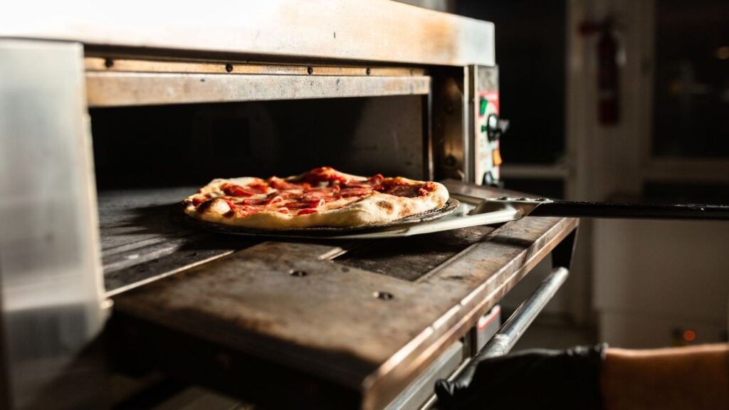 Los tipos de horno más usados en la pizzería moderna 1 pizzería