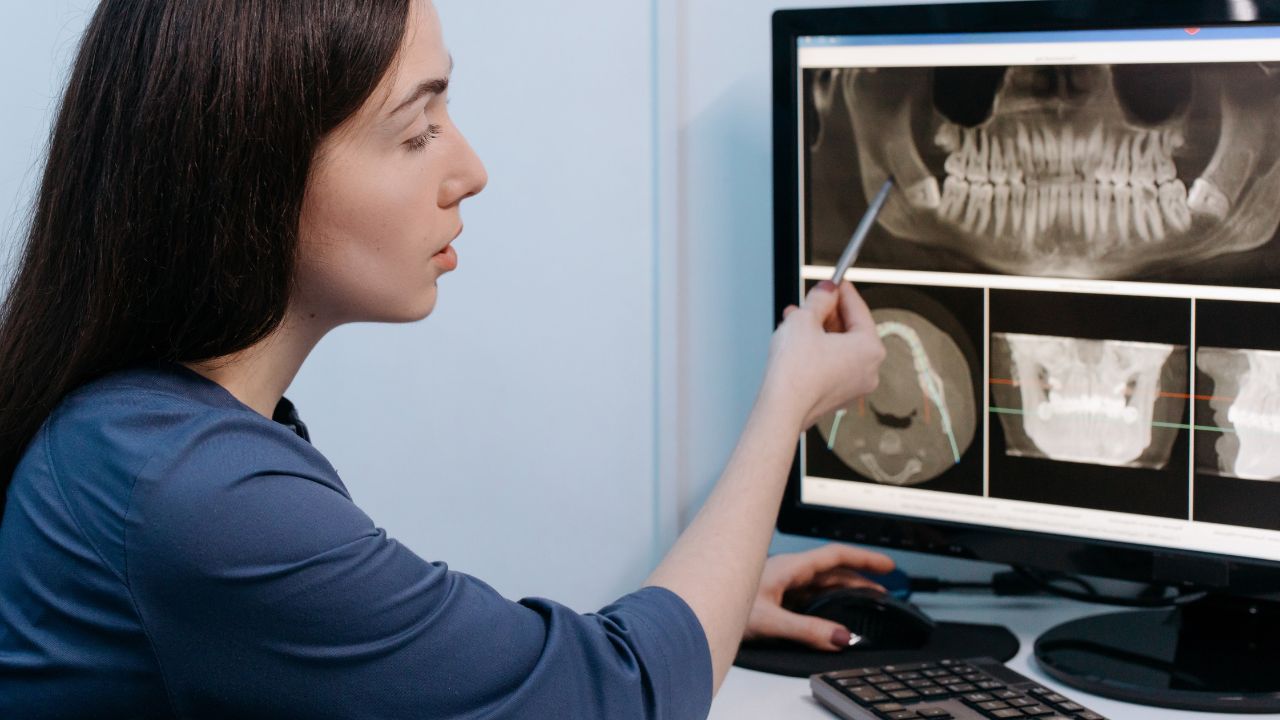 clínica dental Cerdanyola del Vallès