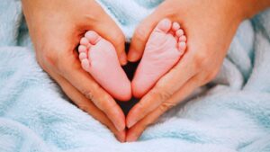 ¿Por qué es importante cuidar los pies de nuestros hijos?