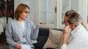 La asesoría legal como clave en la regularización de extranjeros en España